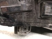 Recambio de faro derecho para mazda 3 hatchback (bp) 2.0 skyactiv-g m hybrid referencia OEM IAM BCJH51030 