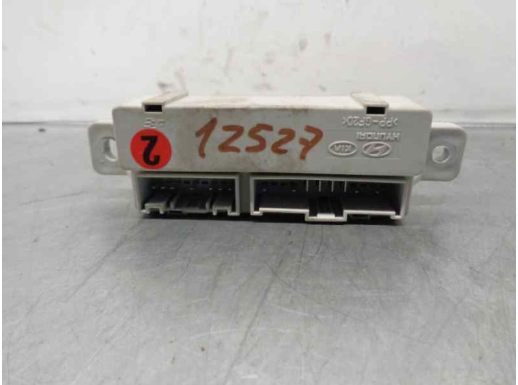 Recambio de caja reles / fusibles para kia cee´d sporty wagon 1.6 crdi cat referencia OEM IAM 919401H120 