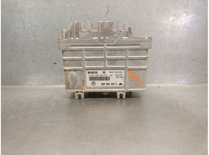 Recambio de centralita motor uce para seat ibiza (6k) 1.0 referencia OEM IAM 030906026S  0261203342 BOSCH