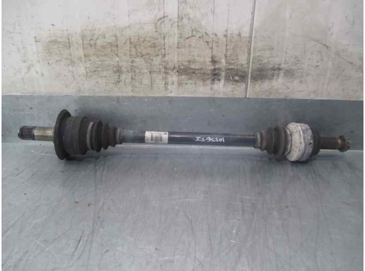 Recambio de transmision trasera izquierda para bmw serie 5 gran turismo (f07) 530d referencia OEM IAM 7566075AI07 2948323 GKN