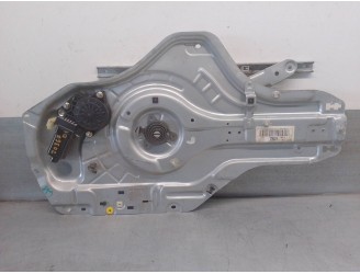 Recambio de elevalunas delantero izquierdo para hyundai elantra (xd) 2.0 crdi cat referencia OEM IAM 824702D061 2 PINES 5 PUERTA