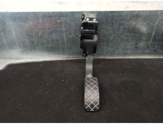 Recambio de potenciometro pedal para volkswagen polo (9n3) 1.4 16v referencia OEM IAM 6Q11721503H 0280755055 BOSCH