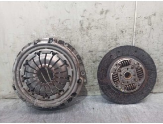 Recambio de kit embrague para dacia sandero ii 1.0 sce 75 (b8jc, b8jd) referencia OEM IAM 302055704R VALEO