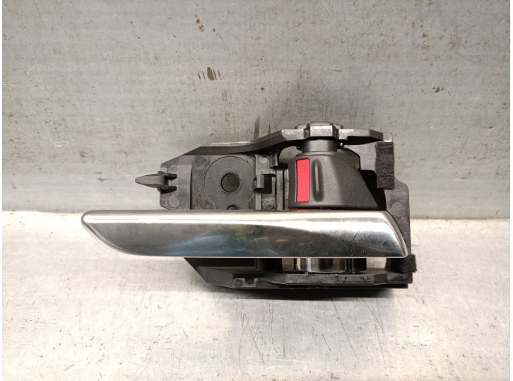 Replacement rear right interior door handle for Mazda 3 Hatchback (BP) 2.0 Skyactiv-G M Hybrid OEM IAM reference BCJHV8392 