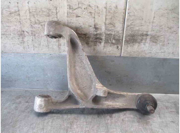 Recambio de brazo suspension inferior trasero derecho para infiniti q50 cat referencia OEM IAM 555011MA0B  