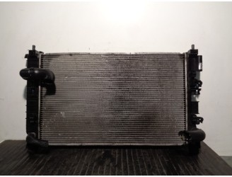 Recambio de radiador agua para chevrolet aveo 1.3 diesel cat referencia OEM IAM 95939915 622836 GM