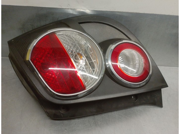 Replacement rear right tail light for Chevrolet Aveo 1.3 Diesel CAT OEM IAM reference 96830986 
