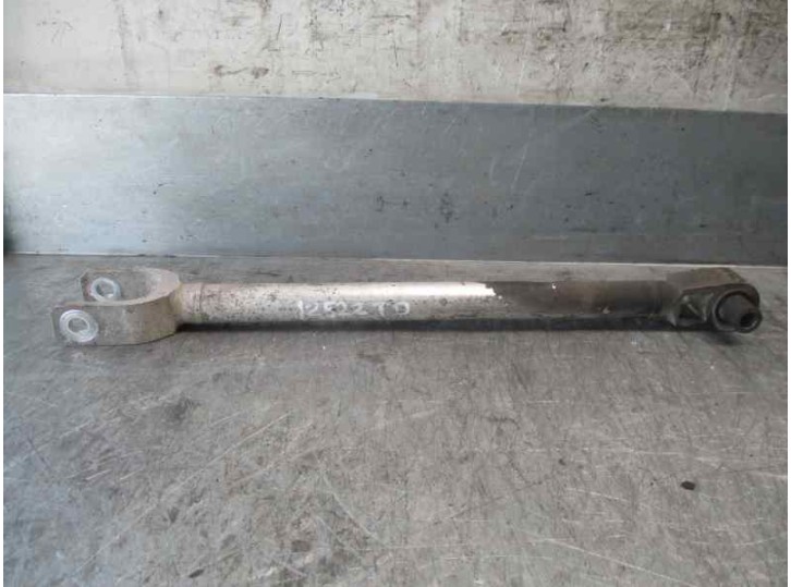 Recambio de brazo suspension superior trasero derecho para infiniti q50 cat referencia OEM IAM 551201MA0D 