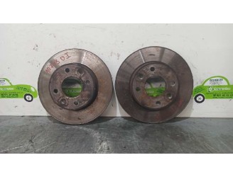 Recambio de disco freno trasero para renault clio ii fase i (b/cbo) 1.4 referencia OEM IAM 