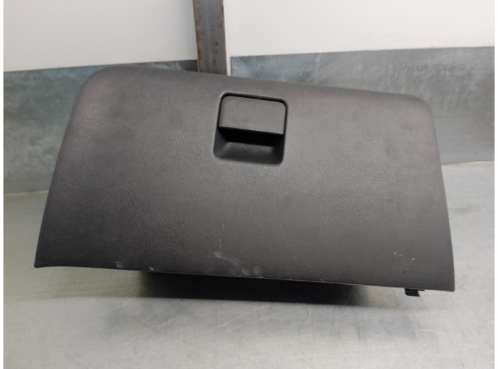 Recambio de guantera para chevrolet aveo 1.4 cat referencia OEM IAM 96462792 