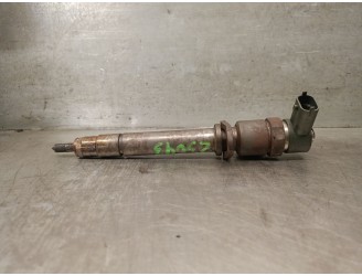 Replacement injector for Volvo S60 I (384) D5 OEM IAM reference 8658352 8603595 0445110078 BOSCH