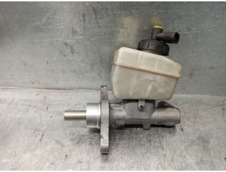 Recambio de bomba freno para dacia sandero ambiance referencia OEM IAM 03350890461 03350890471 