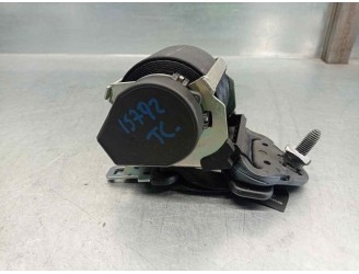Recambio de cinturon seguridad trasero central para dacia sandero ambiance referencia OEM IAM 531836  5 PUERTAS