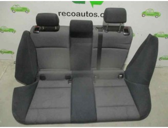 Recambio de asientos traseros para bmw serie 1 berlina (e81/e87) 2.0 16v diesel cat referencia OEM IAM TELA NEGRA Y GRIS 5 PUER