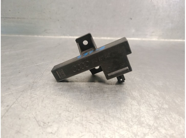 Recambio de antena para audi a6 c7 (4g2, 4gc) 3.0 tdi quattro referencia OEM IAM 8K0907247  