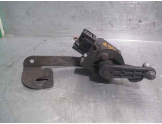 Recambio de motor regulacion faros para mercedes-benz clase c (w203) sportcoupe 1.8 cat referencia OEM IAM A0105427717  