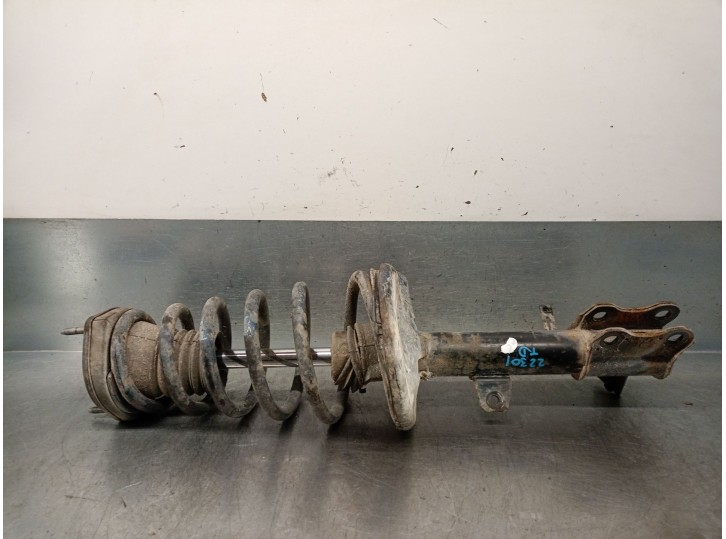 Recambio de amortiguador trasero derecho para lexus rx (mcu15) 300 awd (mcu15) referencia OEM IAM 4853048070 4853049175 