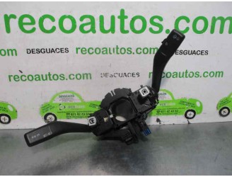 Replacement light switch for Seat Toledo (5P2) 1.9 TDI OEM IAM reference 1K0953513 1K0953519 
