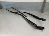 Recambio de brazo limpia delantero derecho para mazda cx-5 2.0 cat referencia OEM IAM KD5167321A KD5367321 