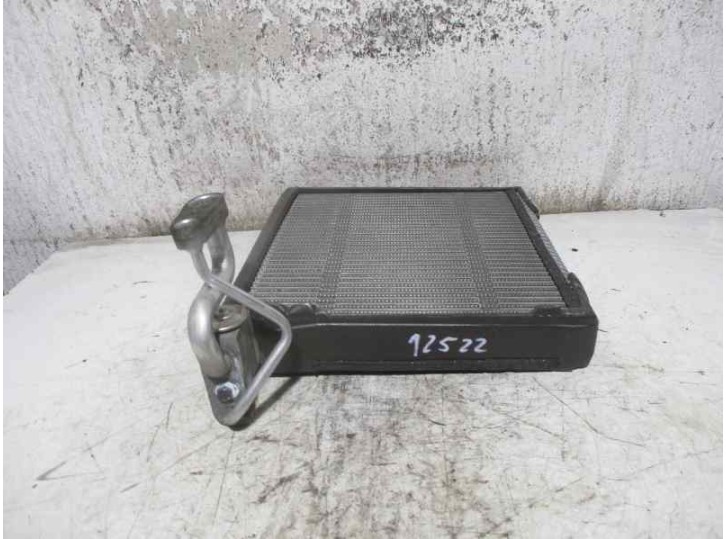 Recambio de evaporador aire acondicionado para infiniti q50 cat referencia OEM IAM 272804GF0A  