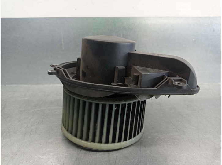 Recambio de motor calefaccion para skoda superb (3u4) classic referencia OEM IAM 740221233F 8D2819021 