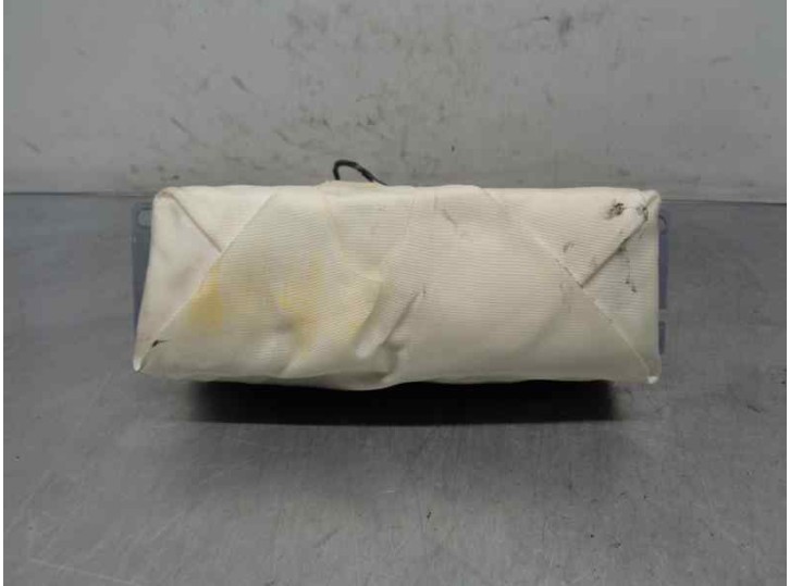 Recambio de airbag delantero derecho para lancia musa (184) 1.3 jtd 16v referencia OEM IAM 468450840  