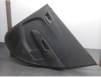 Recambio de guarnecido puerta trasera derecha para chevrolet aveo 1.3 diesel cat referencia OEM IAM 95351648  