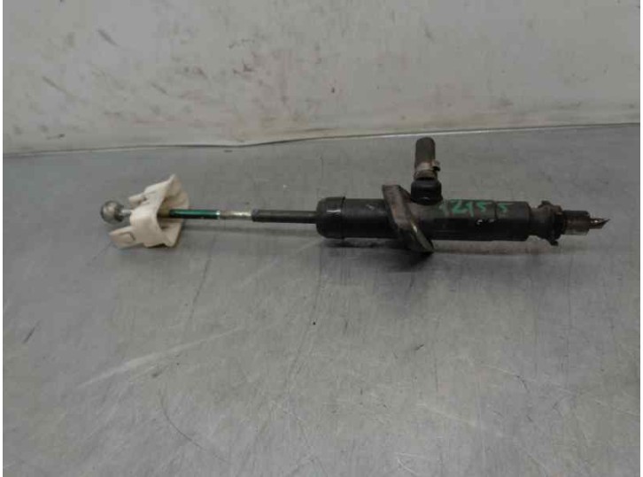 Recambio de bomba embrague para lancia musa (184) 1.3 jtd 16v referencia OEM IAM   