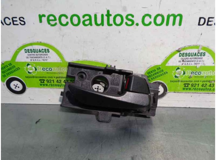 Recambio de maneta interior trasera derecha para hyundai i10 1.0 cat referencia OEM IAM 83620B9000PYN 83620B9000 