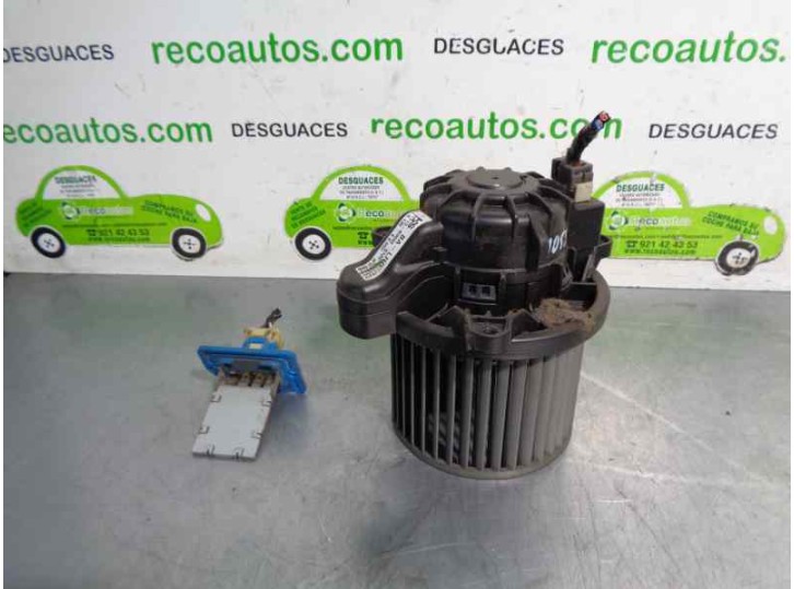 Recambio de motor calefaccion para hyundai i10 1.0 cat referencia OEM IAM 97113B9000  