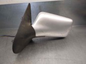 Replacement left wing mirror for Seat Cordoba Saloon (6K2) Dream (1997) OEM IAM reference 8794012B00 5 PINS 4 DOORS