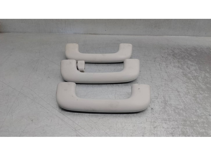 Recambio de maneta interior trasera derecha para kia optima 1.7 crdi cat referencia OEM IAM 85340D4100BGA 4 PUERTAS