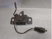 Recambio de cerradura capot para chevrolet aveo 1.3 diesel cat referencia OEM IAM 956463825  