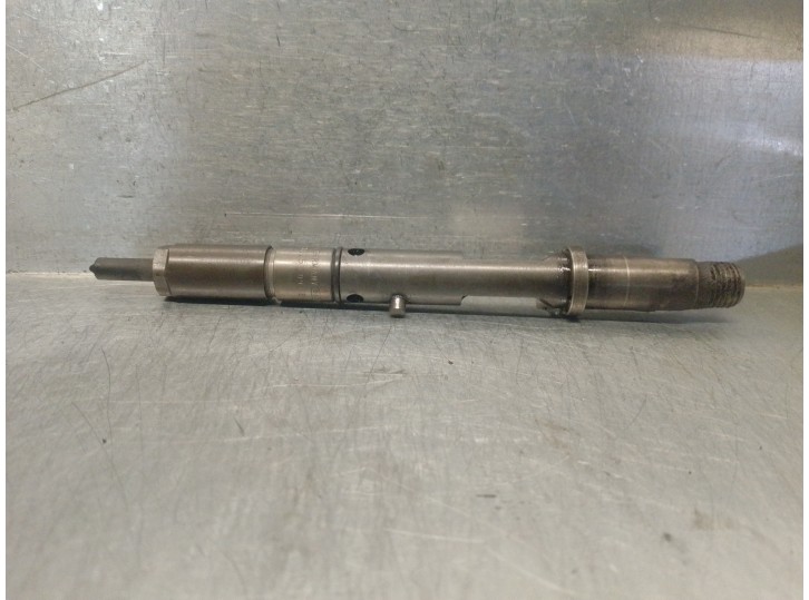 Replacement injector for Audi A6 Saloon (4B2) 2.5 V6 24V TDI OEM IAM reference 059130201A 0432133825 BOSCH