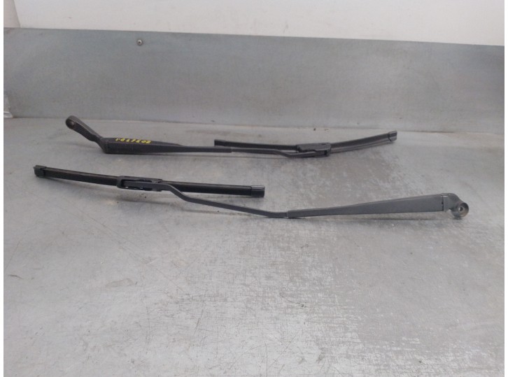 Recambio de brazo limpia delantero derecho para seat arosa (6h1) 1.0 referencia OEM IAM 6X1955410 6X1955409 