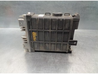 Recambio de centralita motor uce para volkswagen passat (321/23/27/31) 1.8 (rm) referencia OEM IAM 443907311D 0261200271 BOSCH