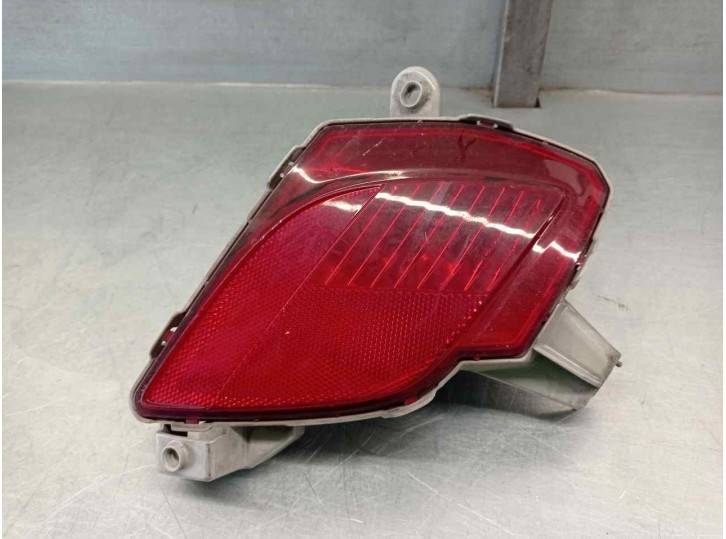 Recambio de faro antiniebla trasero derecho para mazda cx-5 2.0 cat referencia OEM IAM KD7751650A 