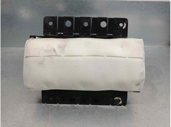 Replacement front right airbag for Chevrolet Captiva 2.2 VCDi LT 2WD OEM IAM reference 22741864B 