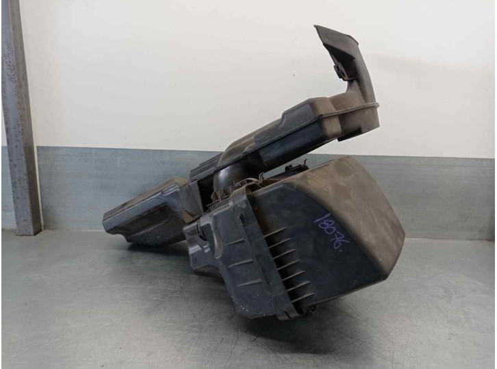 Recambio de carcasa filtro de aire para mazda cx-5 2.0 cat referencia OEM IAM PE01133AY 