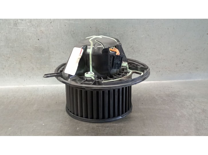 Recambio de motor calefaccion para bmw x3 (f25) xdrive 20 d referencia OEM IAM 64119227670 64119227670 