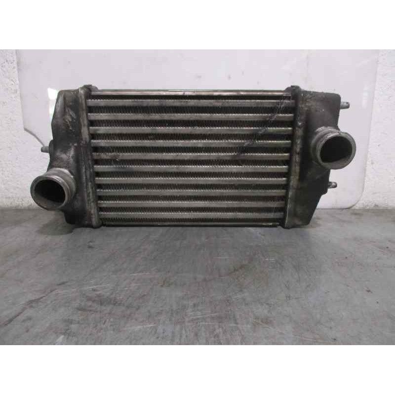 Recambio de intercooler para chrysler voyager (rg) 2.5 crd cat referencia OEM IAM 83403D8204 868503A VALEO