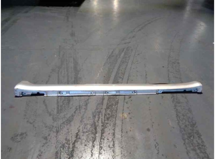 Recambio de spoiler talonera lateral derecha para lexus ls (usf4/uvf4) 460 referencia OEM IAM 7585150040 0706121455 