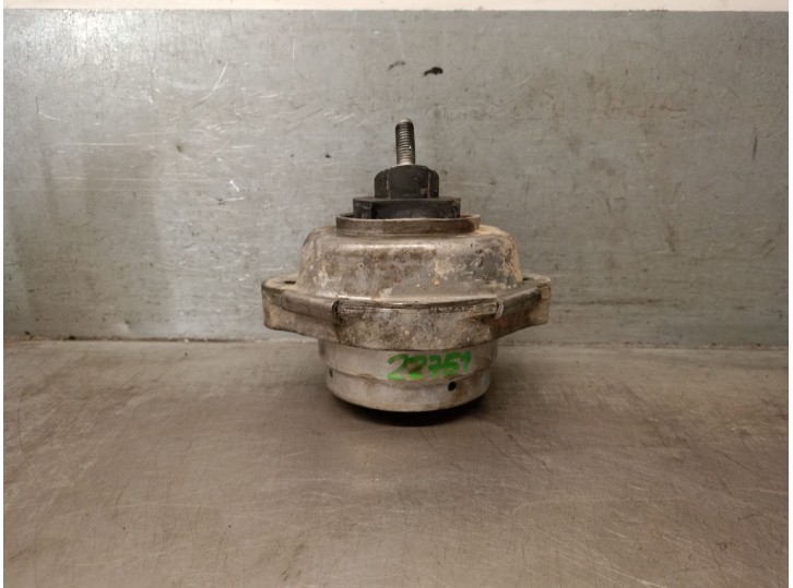 Recambio de soporte motor derecho para bmw x5 (e53) 3.0 d referencia OEM IAM 675844402 22116770638 