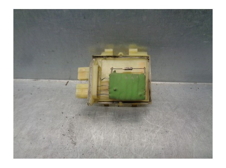 Recambio de resistencia calefaccion para volkswagen passat (321/23/27/31) 1.8 (rm) referencia OEM IAM 357959283 