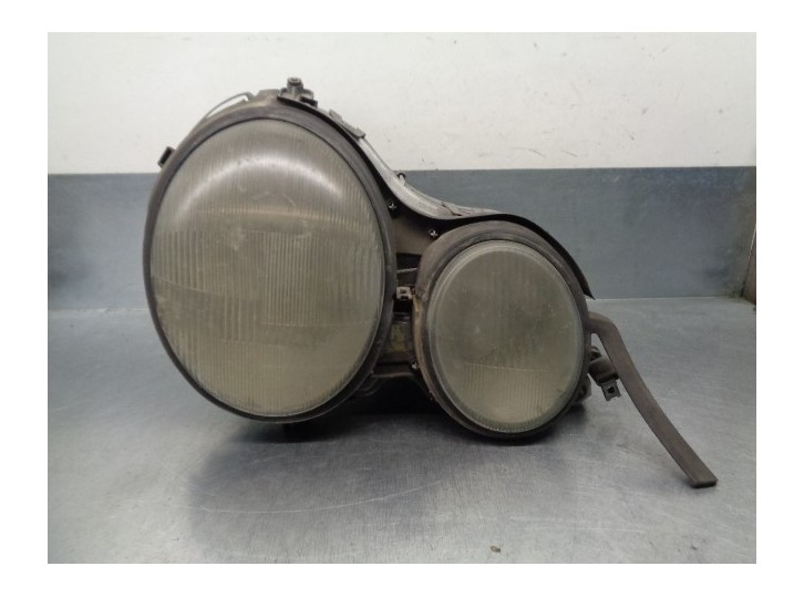 Recambio de faro derecho para mercedes-benz clase e (w210) berlina referencia OEM IAM A2108200461  