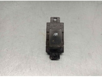Replacement rear right window lift switch for Chevrolet Captiva 2.2 VCDi LT 2WD OEM IAM reference 202005438 