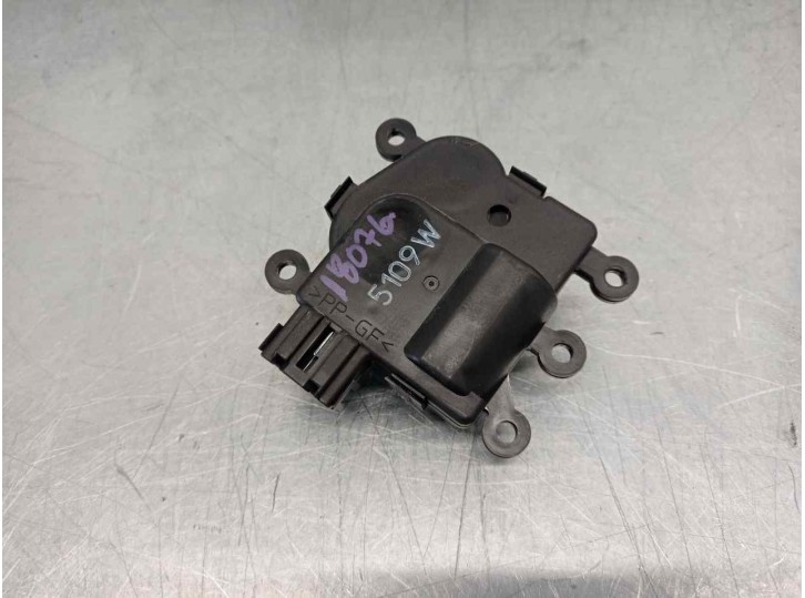 Replacement heater motor for Mazda CX-5 2.0 CAT OEM IAM reference KD4561B60 FLAP 