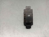 Replacement rear left window regulator switch for Chevrolet Captiva 2.2 VCDi LT 2WD OEM IAM reference 202005438 