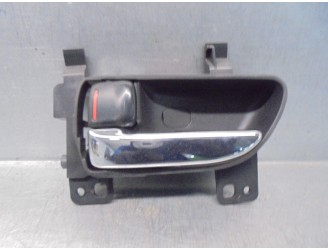 Recambio de maneta interior trasera izquierda para subaru legacy kombi/outback b14 2.0 cat referencia OEM IAM 61051AJ010VH  