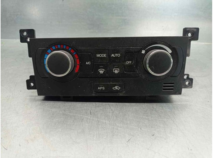 Recambio de mando climatizador para chevrolet captiva 2.2 vcdi lt 2wd referencia OEM IAM 20992735 